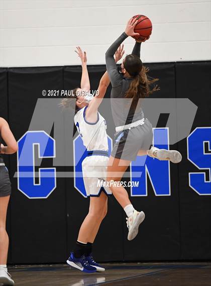Thumbnail 2 in Ralston Valley vs. Highlands Ranch (CHSAA 5A Great 8) photogallery.