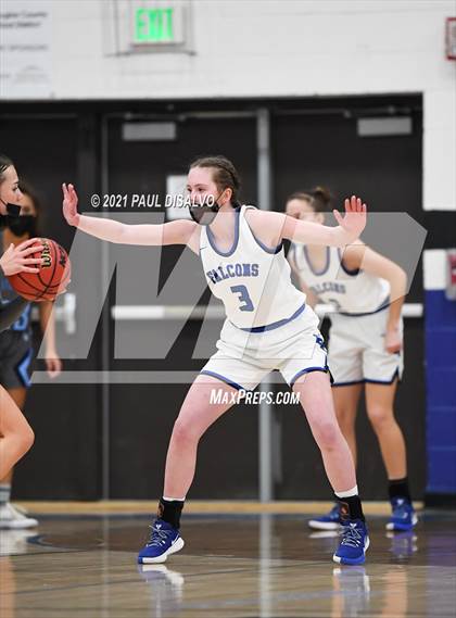 Thumbnail 3 in Ralston Valley vs. Highlands Ranch (CHSAA 5A Great 8) photogallery.