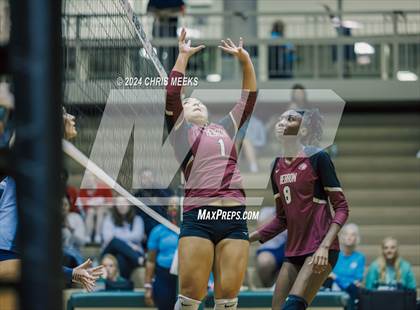 Thumbnail 1 in Lovett vs. Hebron Christian (GHSA 2A Semifinal) photogallery.