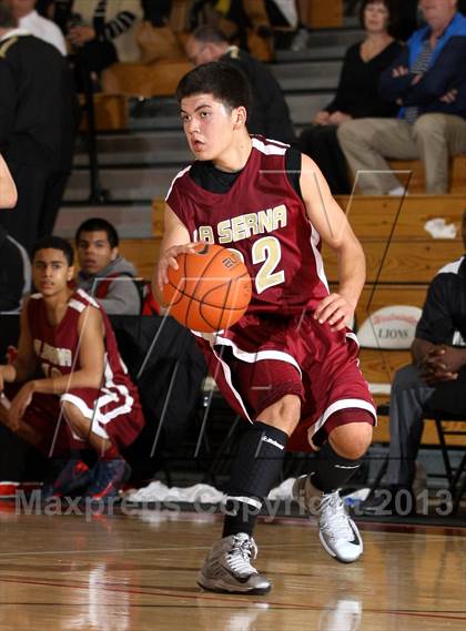 Thumbnail 2 in Trabuco Hills vs. La Serna (Charlie Wilkins Memorial Tournament) photogallery.