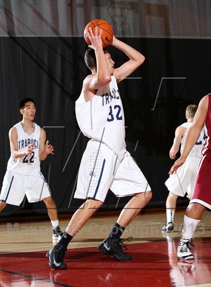 Thumbnail 1 in Trabuco Hills vs. La Serna (Charlie Wilkins Memorial Tournament) photogallery.