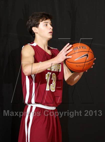 Thumbnail 3 in Trabuco Hills vs. La Serna (Charlie Wilkins Memorial Tournament) photogallery.