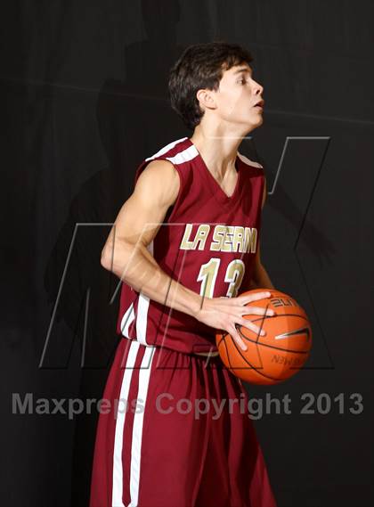 Thumbnail 1 in Trabuco Hills vs. La Serna (Charlie Wilkins Memorial Tournament) photogallery.