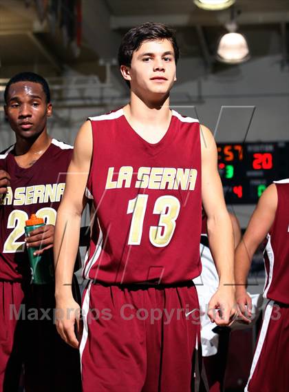 Thumbnail 2 in Trabuco Hills vs. La Serna (Charlie Wilkins Memorial Tournament) photogallery.