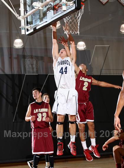 Thumbnail 2 in Trabuco Hills vs. La Serna (Charlie Wilkins Memorial Tournament) photogallery.