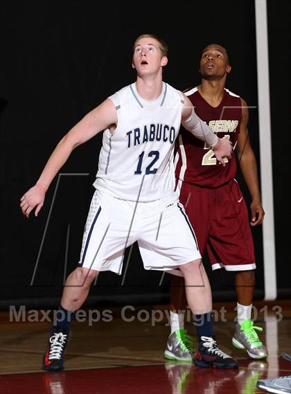 Thumbnail 1 in Trabuco Hills vs. La Serna (Charlie Wilkins Memorial Tournament) photogallery.