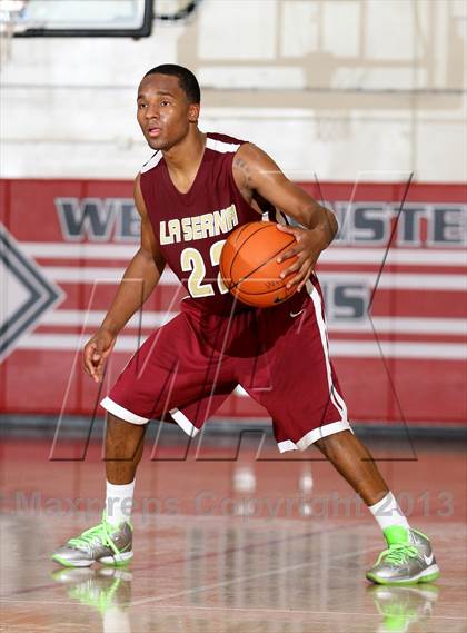 Thumbnail 1 in Trabuco Hills vs. La Serna (Charlie Wilkins Memorial Tournament) photogallery.