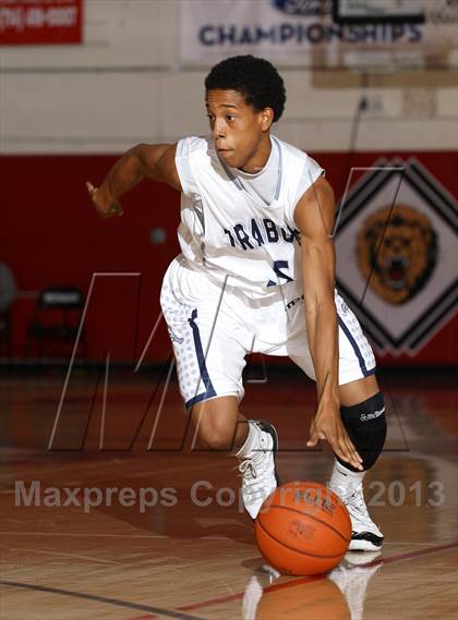 Thumbnail 3 in Trabuco Hills vs. La Serna (Charlie Wilkins Memorial Tournament) photogallery.