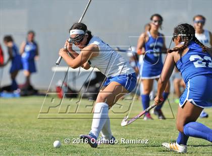 Thumbnail 1 in Mira Mesa @ Eastlake photogallery.