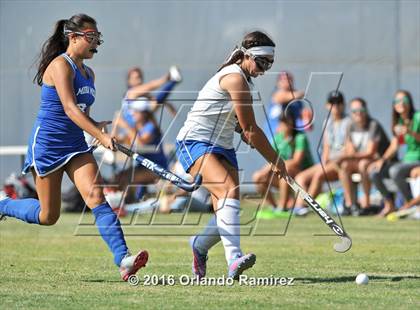 Thumbnail 1 in Mira Mesa @ Eastlake photogallery.