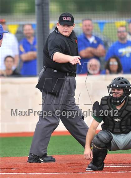 Thumbnail 3 in Franklin @ Sunnyvale (UIL 2A Region 2 Area Playoff) photogallery.