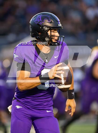 Thumbnail 2 in Thompson @ Lipscomb Academy photogallery.