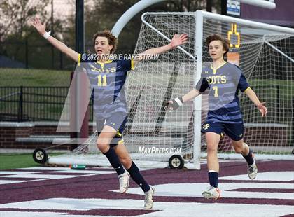 Thumbnail 3 in Longview vs. Highland Park (UIL 5A Region II Quarterfinals) photogallery.