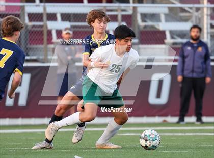 Thumbnail 2 in Longview vs. Highland Park (UIL 5A Region II Quarterfinals) photogallery.