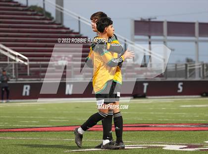 Thumbnail 3 in Longview vs. Highland Park (UIL 5A Region II Quarterfinals) photogallery.