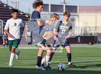 Thumbnail 2 in Longview vs. Highland Park (UIL 5A Region II Quarterfinals) photogallery.