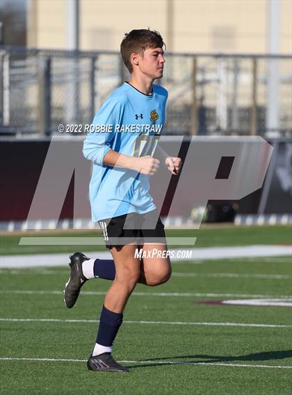 Thumbnail 2 in Longview vs. Highland Park (UIL 5A Region II Quarterfinals) photogallery.