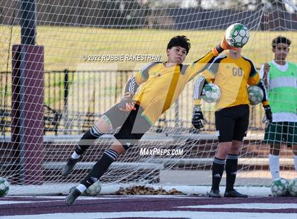 Thumbnail 3 in Longview vs. Highland Park (UIL 5A Region II Quarterfinals) photogallery.