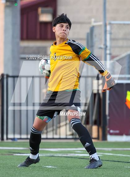 Thumbnail 1 in Longview vs. Highland Park (UIL 5A Region II Quarterfinals) photogallery.