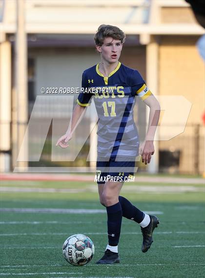 Thumbnail 2 in Longview vs. Highland Park (UIL 5A Region II Quarterfinals) photogallery.