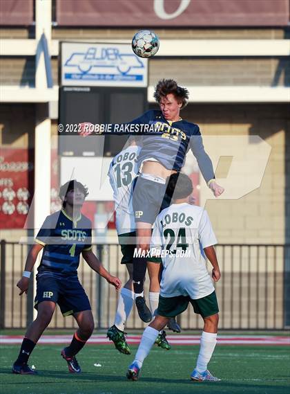 Thumbnail 2 in Longview vs. Highland Park (UIL 5A Region II Quarterfinals) photogallery.