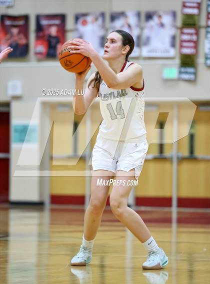 Thumbnail 2 in Redmond @ Eastlake photogallery.