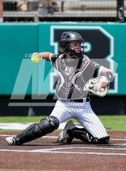 Thumbnail 3 in Midland vs. Southlake Carroll (UIL 6A Area Playoff) photogallery.