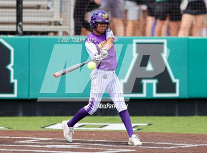 Thumbnail 3 in Midland vs. Southlake Carroll (UIL 6A Area Playoff) photogallery.