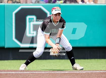 Thumbnail 2 in Midland vs. Southlake Carroll (UIL 6A Area Playoff) photogallery.