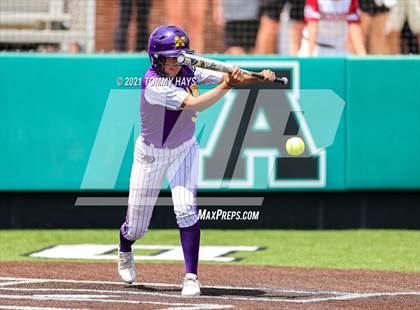 Thumbnail 1 in Midland vs. Southlake Carroll (UIL 6A Area Playoff) photogallery.