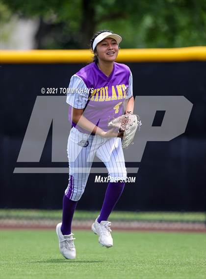 Thumbnail 1 in Midland vs. Southlake Carroll (UIL 6A Area Playoff) photogallery.