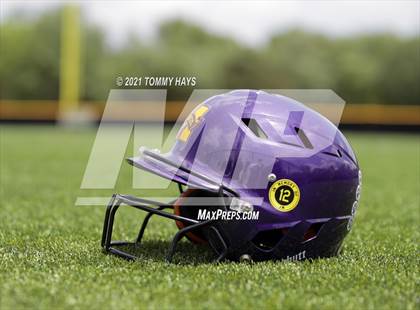 Thumbnail 2 in Midland vs. Southlake Carroll (UIL 6A Area Playoff) photogallery.