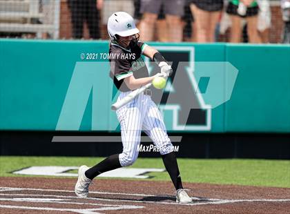 Thumbnail 2 in Midland vs. Southlake Carroll (UIL 6A Area Playoff) photogallery.