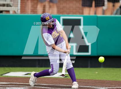 Thumbnail 2 in Midland vs. Southlake Carroll (UIL 6A Area Playoff) photogallery.