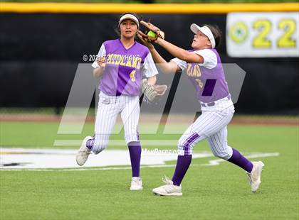 Thumbnail 3 in Midland vs. Southlake Carroll (UIL 6A Area Playoff) photogallery.