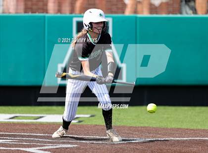 Thumbnail 1 in Midland vs. Southlake Carroll (UIL 6A Area Playoff) photogallery.
