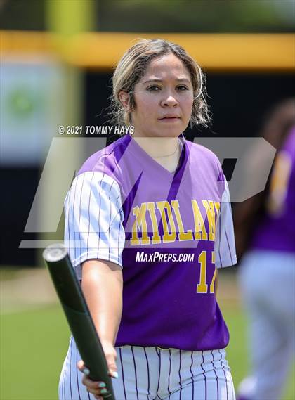 Thumbnail 3 in Midland vs. Southlake Carroll (UIL 6A Area Playoff) photogallery.