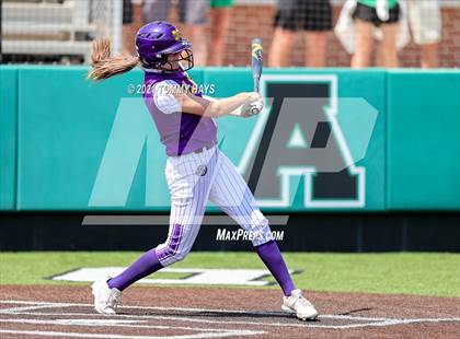 Thumbnail 3 in Midland vs. Southlake Carroll (UIL 6A Area Playoff) photogallery.
