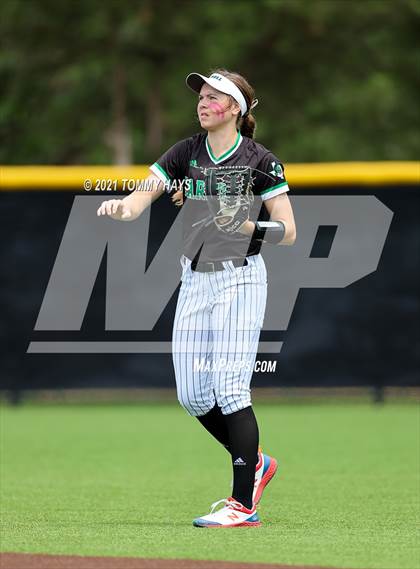 Thumbnail 2 in Midland vs. Southlake Carroll (UIL 6A Area Playoff) photogallery.
