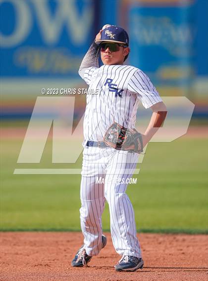 Thumbnail 1 in Ironwood @ Kellis photogallery.