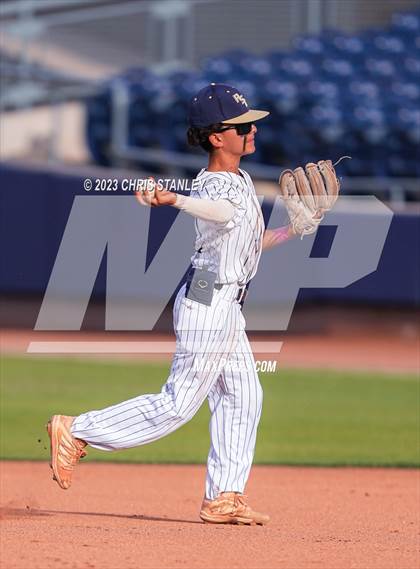 Thumbnail 2 in Ironwood @ Kellis photogallery.