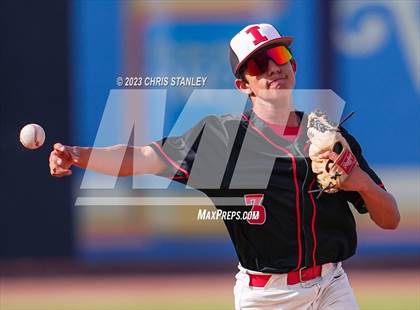 Thumbnail 2 in Ironwood @ Kellis photogallery.