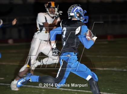 Thumbnail 1 in Monte Vista Christian vs. Terra Nova (CIF CCS D4 Final) photogallery.