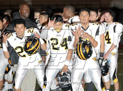Thumbnail 3 in Monte Vista Christian vs. Terra Nova (CIF CCS D4 Final) photogallery.