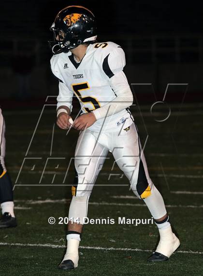 Thumbnail 3 in Monte Vista Christian vs. Terra Nova (CIF CCS D4 Final) photogallery.