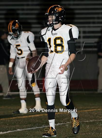 Thumbnail 2 in Monte Vista Christian vs. Terra Nova (CIF CCS D4 Final) photogallery.