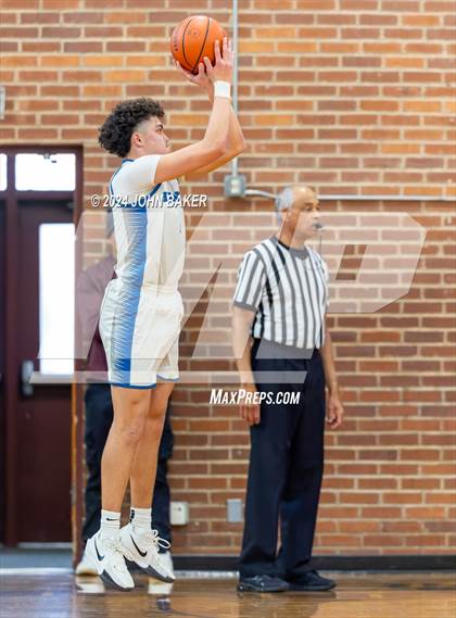 Thumbnail 1 in Lowry vs. McQueen (Nelson Electric Rail City Classic) photogallery.