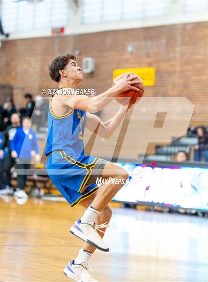 Thumbnail 2 in Lowry vs. McQueen (Nelson Electric Rail City Classic) photogallery.