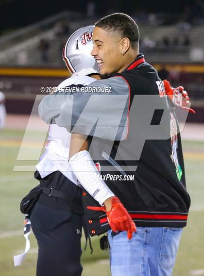 Thumbnail 3 in Lincoln vs Edison (CIF SJS Round 1 Playoff) photogallery.
