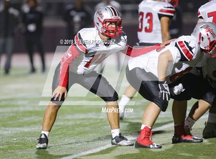 Thumbnail 2 in Lincoln vs Edison (CIF SJS Round 1 Playoff) photogallery.